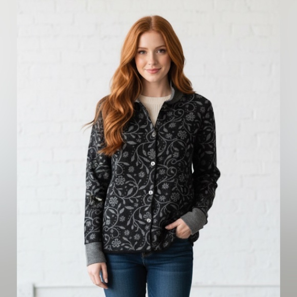 Vintage Icelandic Grey Angora Knit Button Up Cardigan Size Large